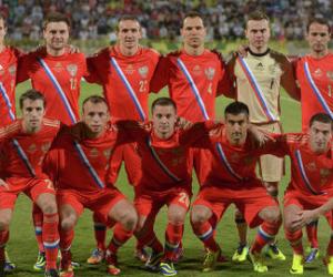 Стал известен стартовый состав сборной России на матч со Словакией